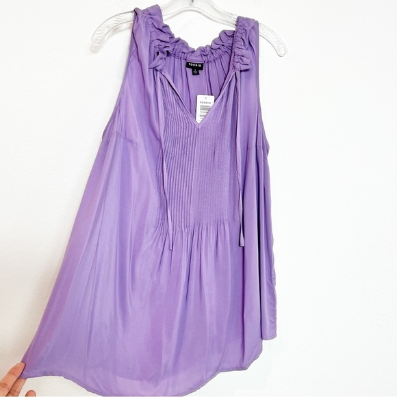 TORRID SLEEVELESS DUSTY LAVENEDER WOMEN BLOUSE PLUS SIZE 2 OR 2X BRAND NEW - Picture 3 of 6